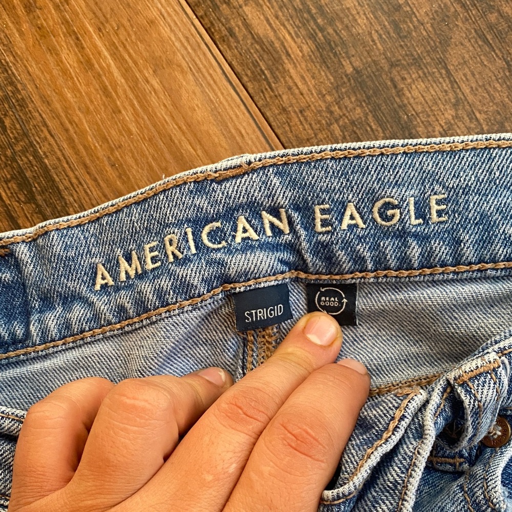 American Eagle Outfitters Light Blue Denim - Picture 2 of 10